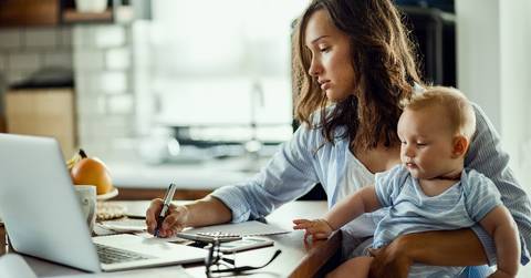 Couple building a budget