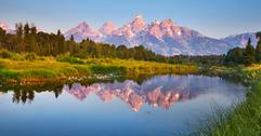schwabacher&#x27;s landing on snake river wyoming